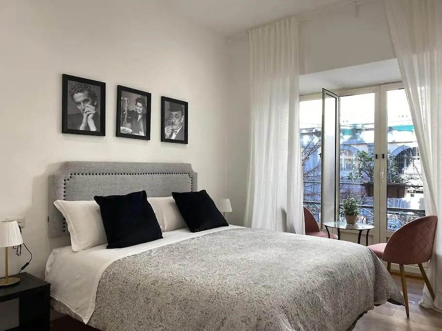 Umberto 1° Apartment ナポリ