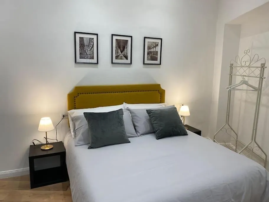 Umberto 1° Apartment Naples Italy